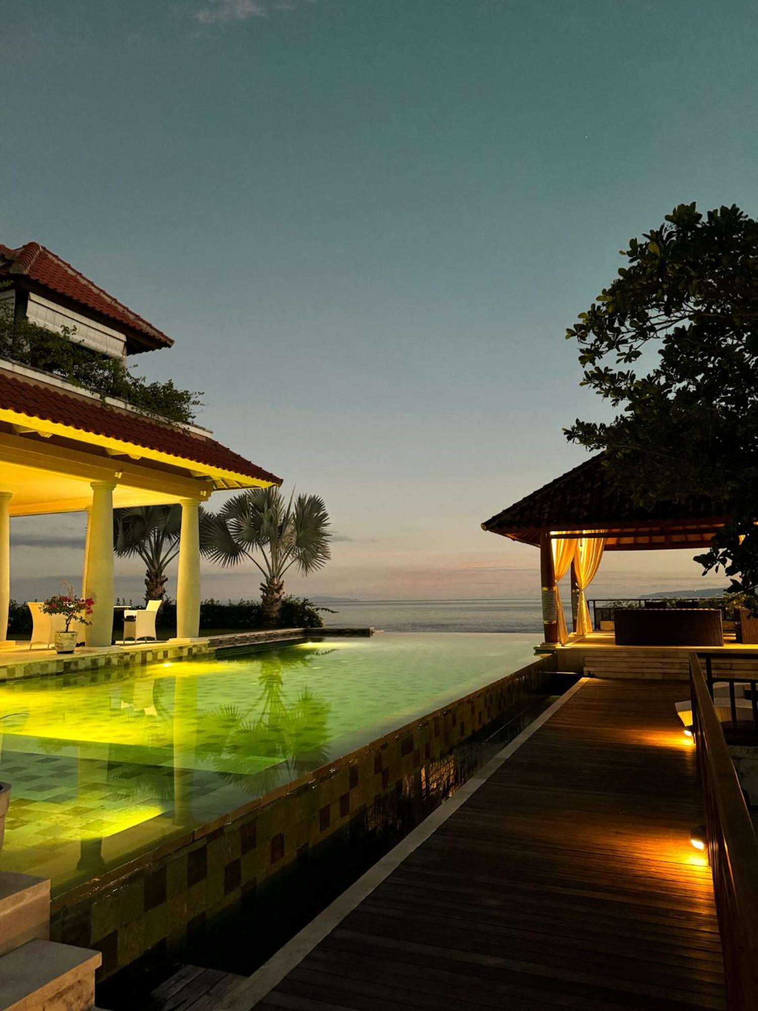 Raaga Samudra Villa Padang Bai Exterior foto