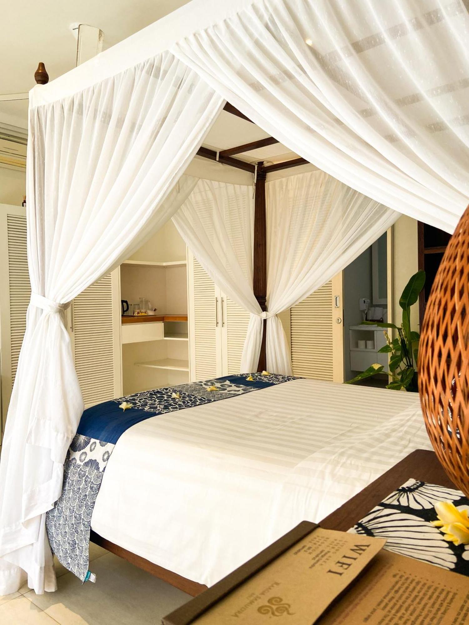 Raaga Samudra Villa Padang Bai Exterior foto